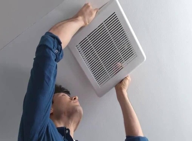 Xử l&yacute; m&ugrave;i h&ocirc;i cống bằng việc lắp quạt th&ocirc;ng gi&oacute;