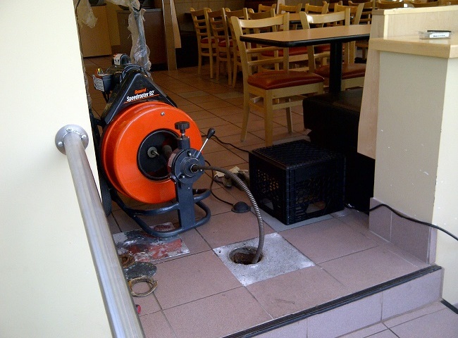 C&ocirc;ng ty th&ocirc;ng cống nghẹt quận Thủ Đức Thuận Ph&aacute;t gi&aacute; hợp l&yacute;