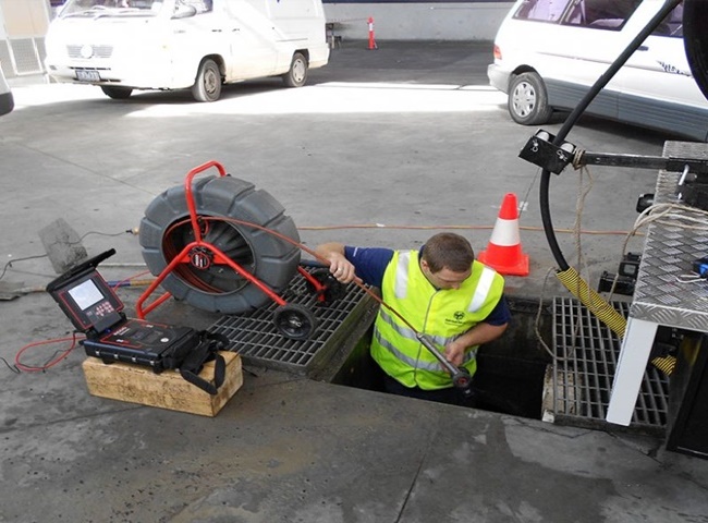 Thợ thông cống nghẹt quận 4 Trí Bảo chất lượng