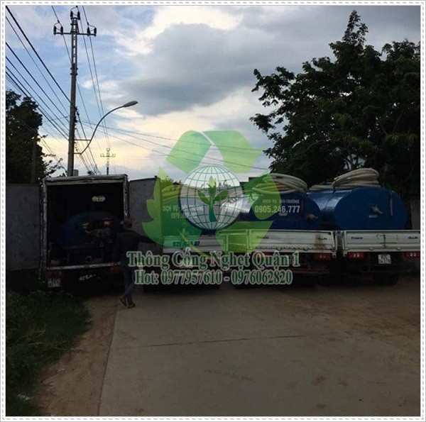 H&uacute;t bể phốt huyện Duy Ti&ecirc;n.