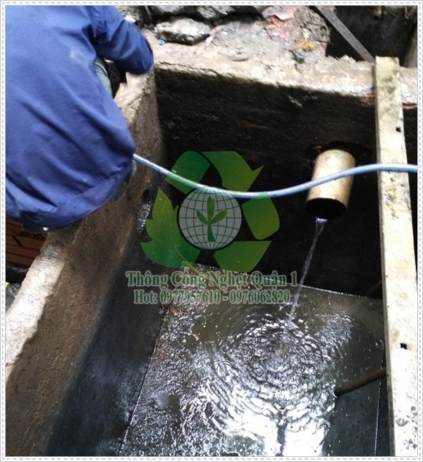 C&aacute;ch khắc phục nước thải bị nhiễm dầu mỡ hiệu quả