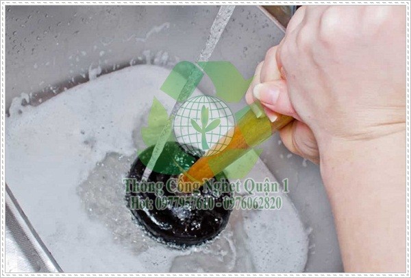 Th&ocirc;ng bồn cầu hiệu quả